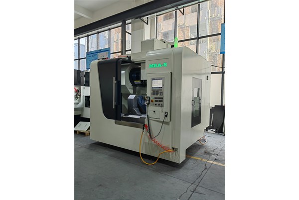 五軸(zhou)聯動加工中心(xin)精度檢測方法(fǎ)？   