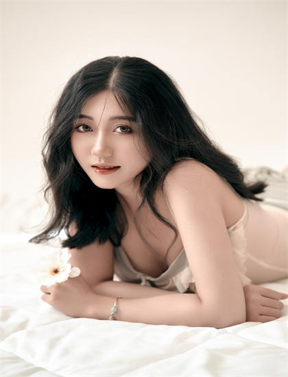 神秘使者：魔画疑云评价怎么样？专业评分与观众口碑对比，双语字幕